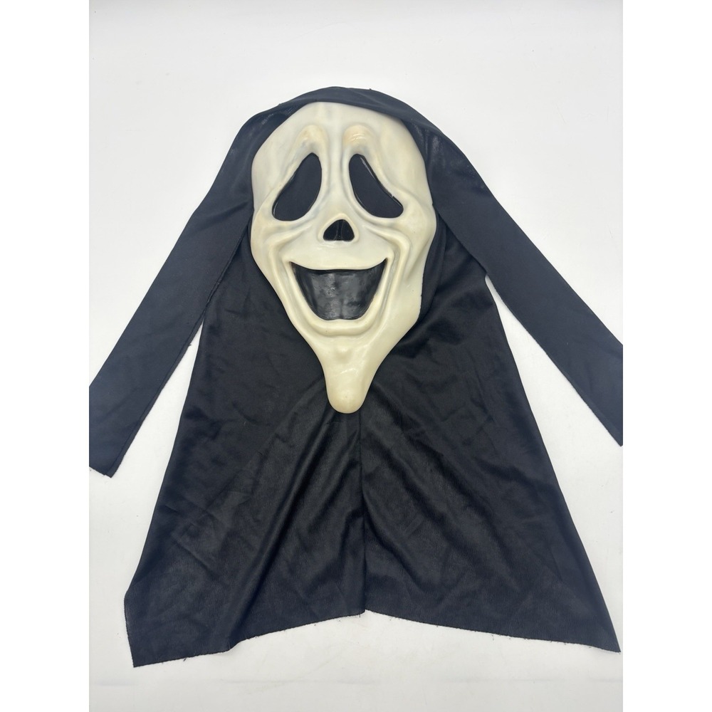 Vintage Scream Ghost Face Mask Smiley Easter Unlimited Smiling
